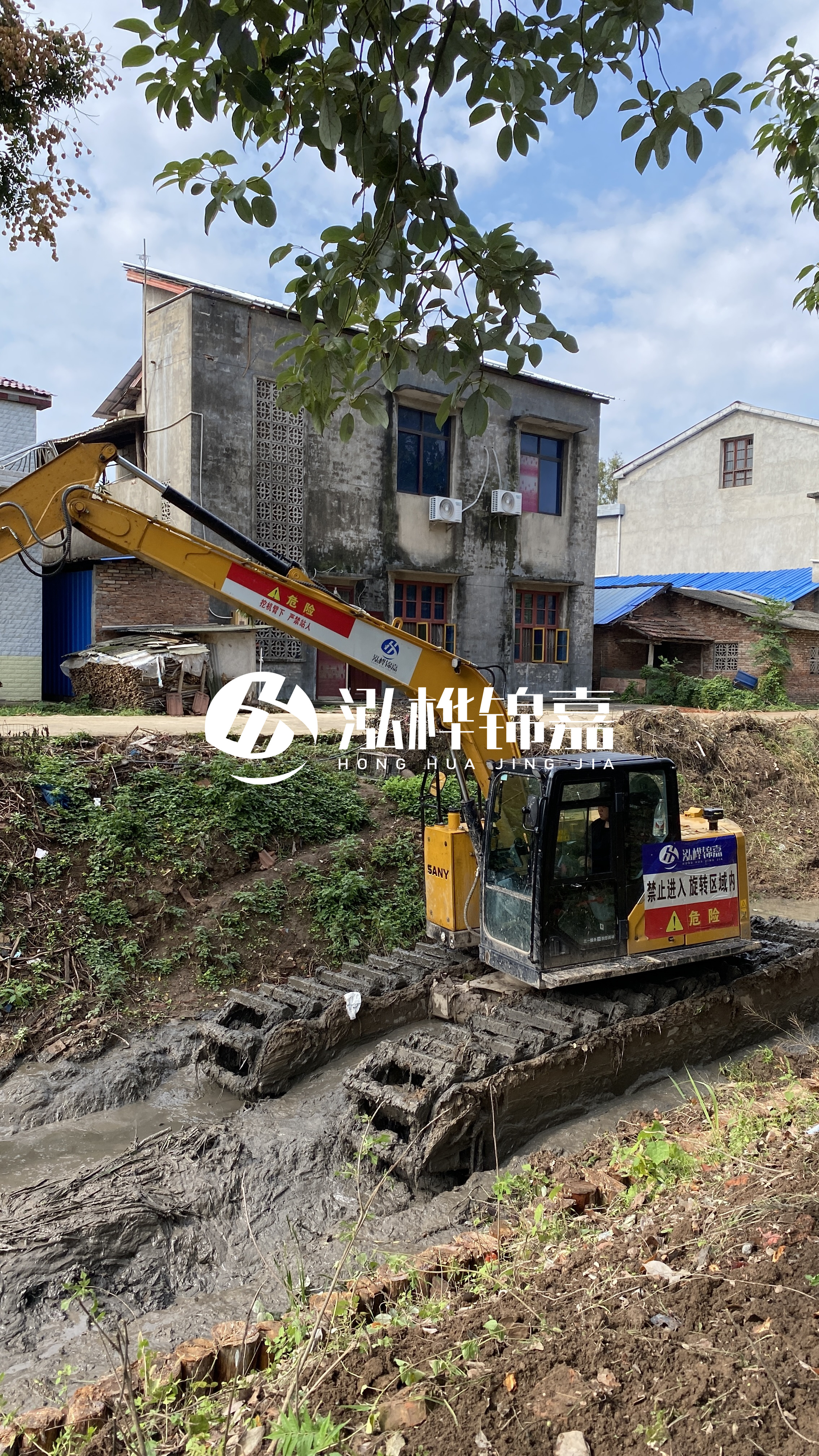 青島河道清淤專業(yè)施工-清淤是按米還是按方量計價？