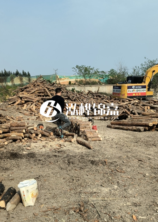 松木樁現(xiàn)貨供應的廠家有哪些？泓樺錦嘉可以送山西嗎？