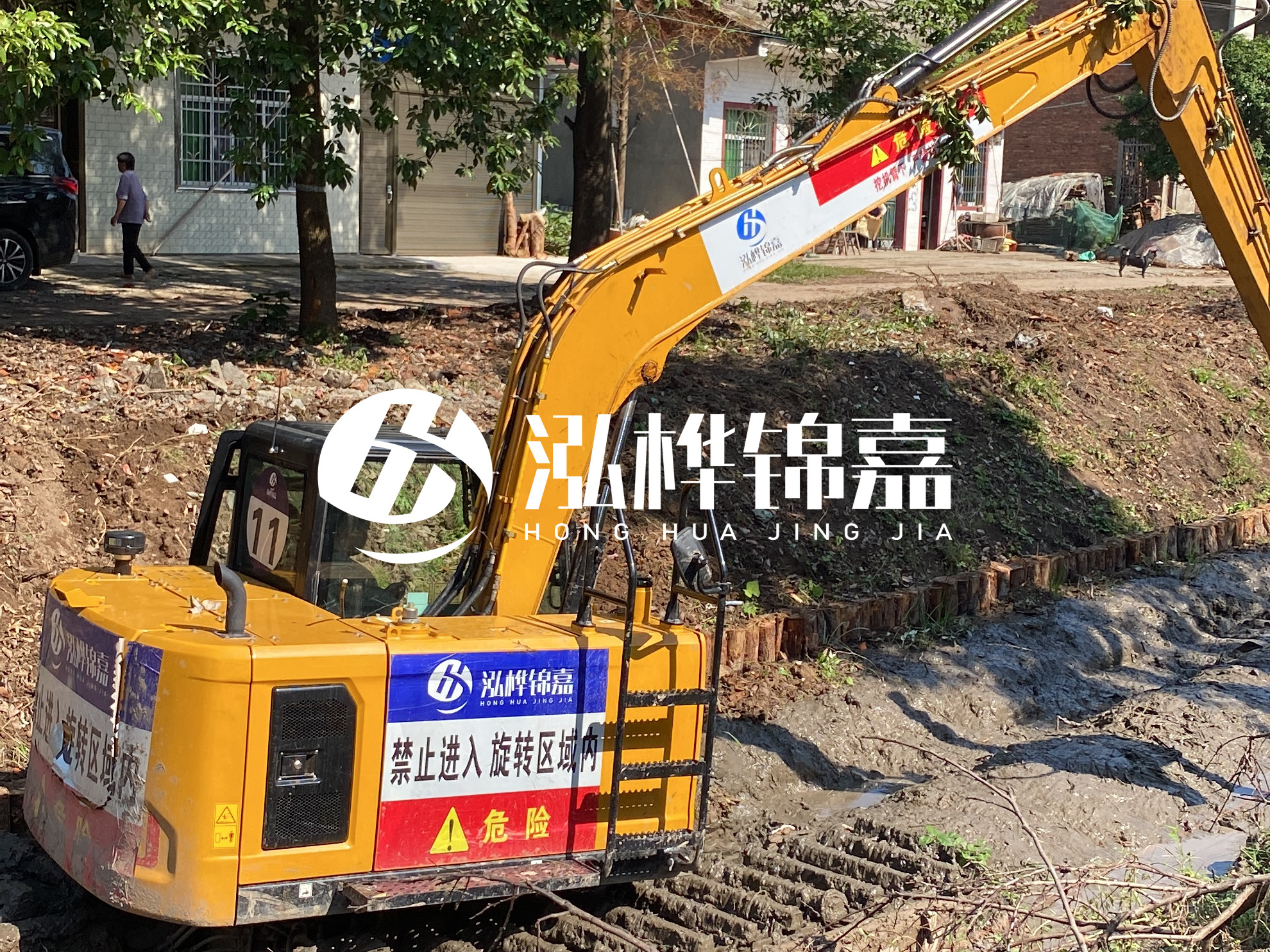 江蘇松木樁廠家泓樺錦嘉 - 6 米小頭 10 公分木樁多少錢？