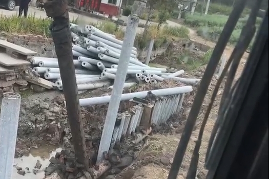 水泥樁批發(fā)廠家泓樺錦嘉-100根仿木樁施工大概需要多長時間能完成？