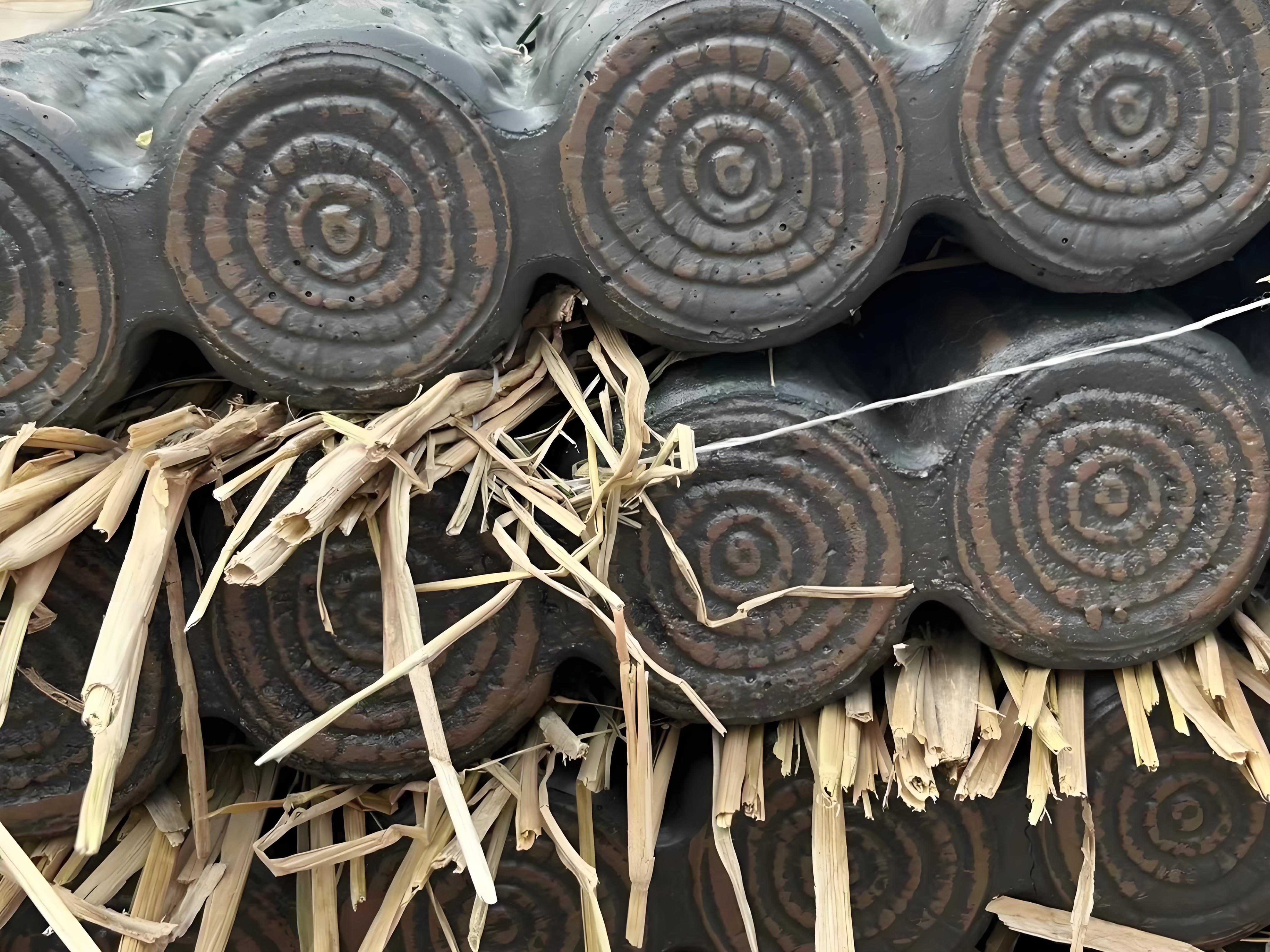 水泥樁批發(fā)廠家泓樺錦嘉-水泥仿木樁的壽命比實(shí)木樁長多少年？